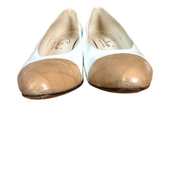 Evins ivory and tan leather cap toe classic pumps women's size 7 1/2 - Picture 5 of 11